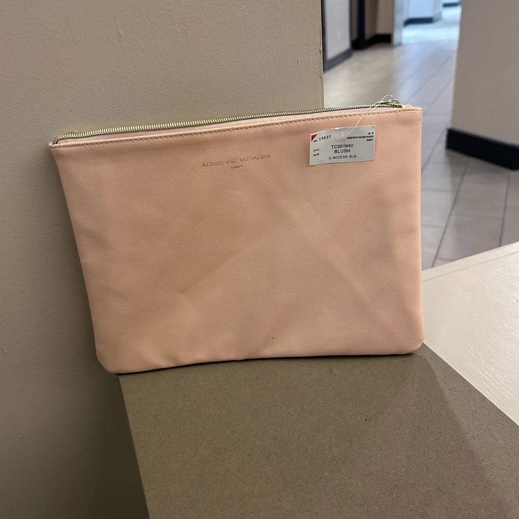 Adrienne Vittadini Blush Cosmetic Case